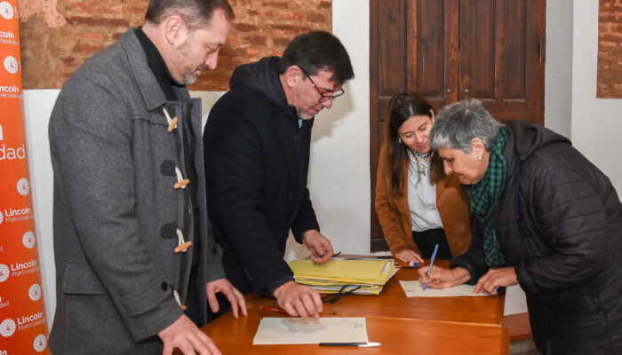 Acto de toma de firmas 2